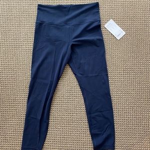 NWT! Athleta Ultra High Rise 7/8 Elation Tight Navy Size M